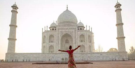 Taj Mahotsav Utsav